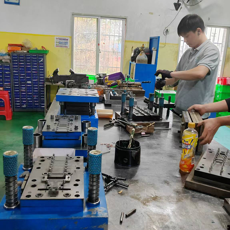 Comprehensive Production and One-stop Service of High-Strength Flip-Sliding Door Locks10